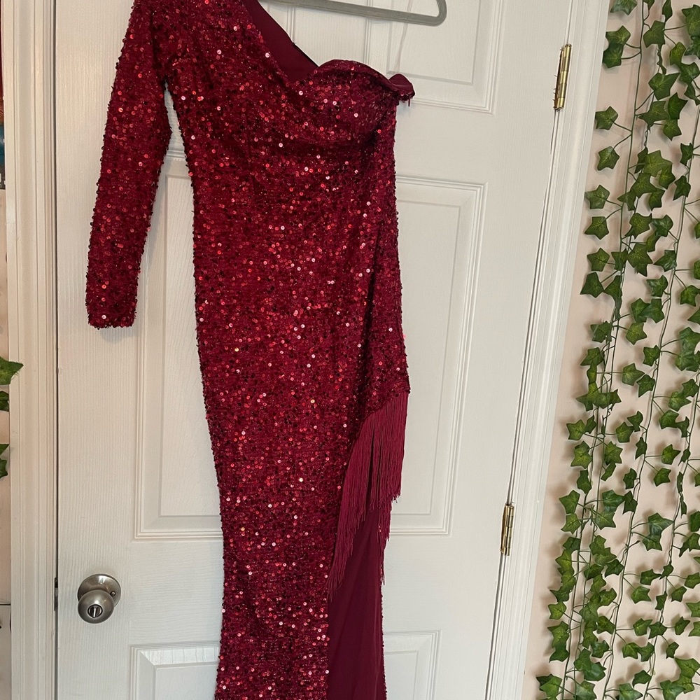 Ball dress , prom
